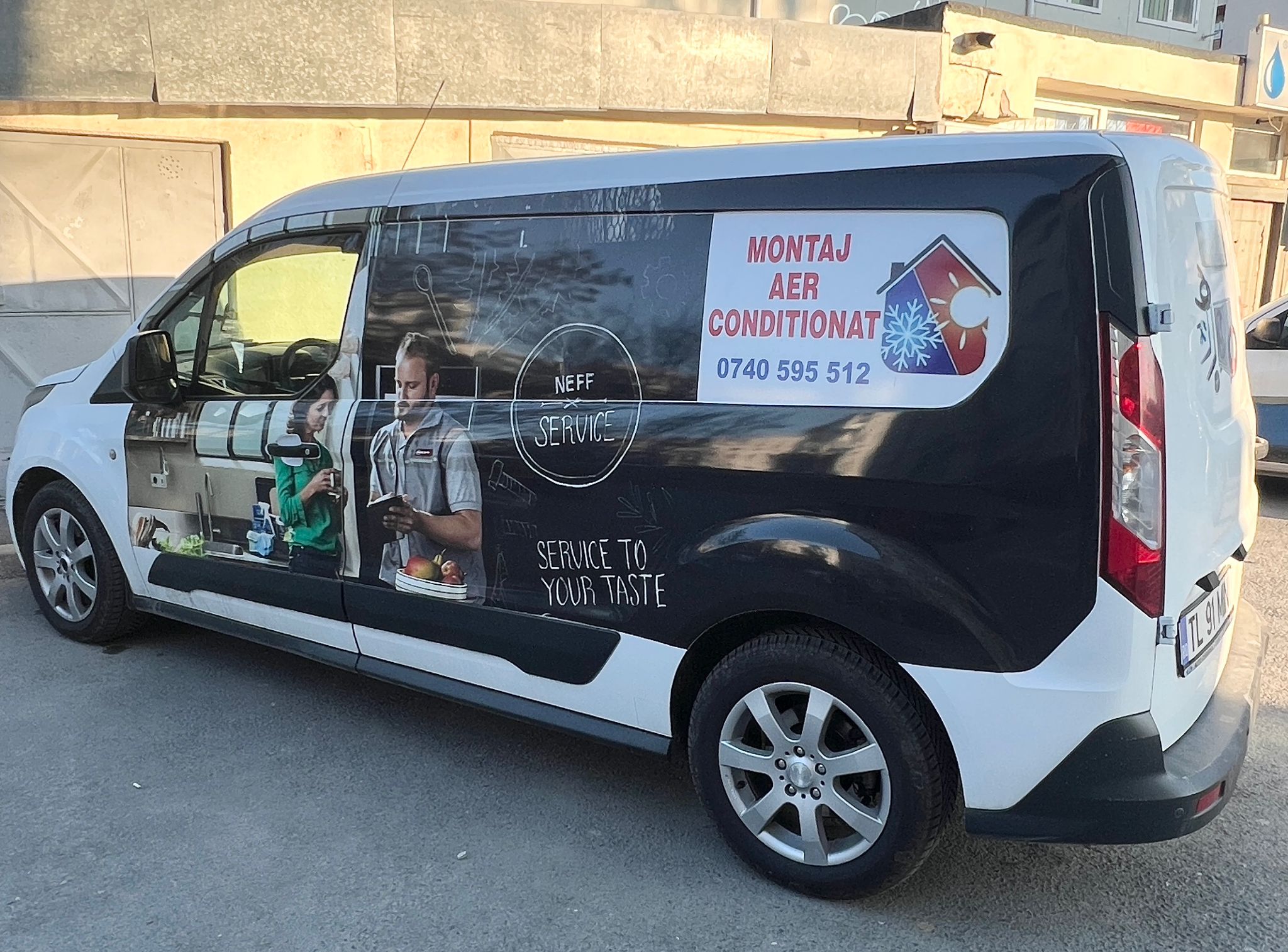 Echipa Aer Condiționat Tulcea - duba de serviciu